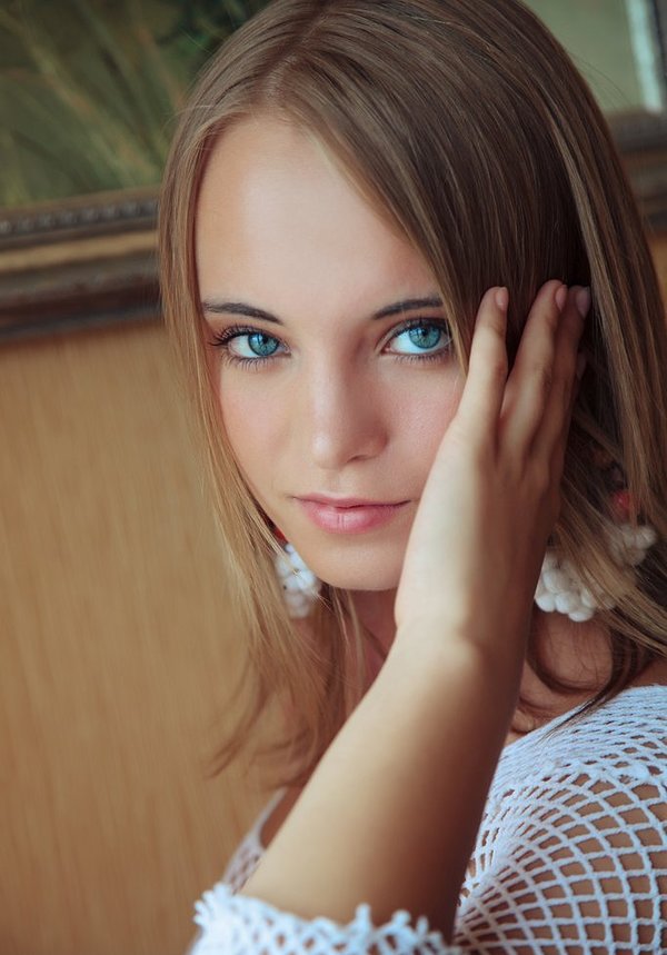 Юлька, 25